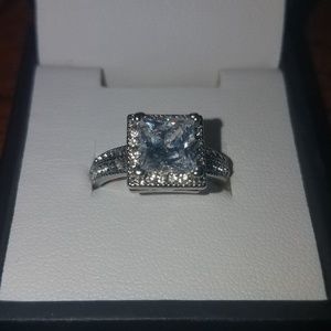 Size 6 1/2 Charming Charlie ring